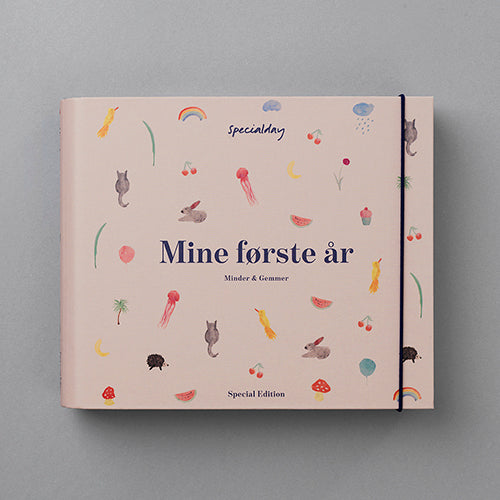Barnets bog – Mine første år (album)