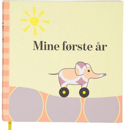 Mine Første År